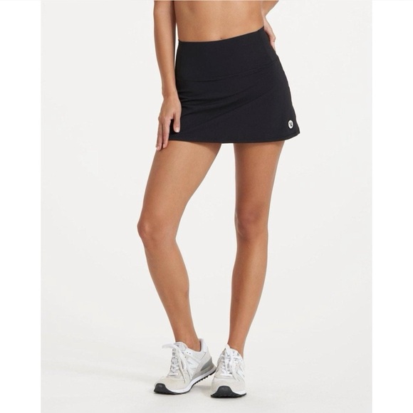 Vuori Volley Skirt in Black - Size Small - Picture 1 of 7